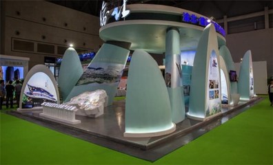 华天聚力 专业铸就卓越，一站式赋能展览展会策划与搭建